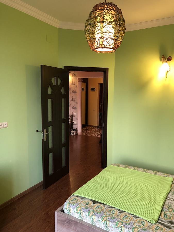 Apartment Gio Батумі Екстер'єр фото